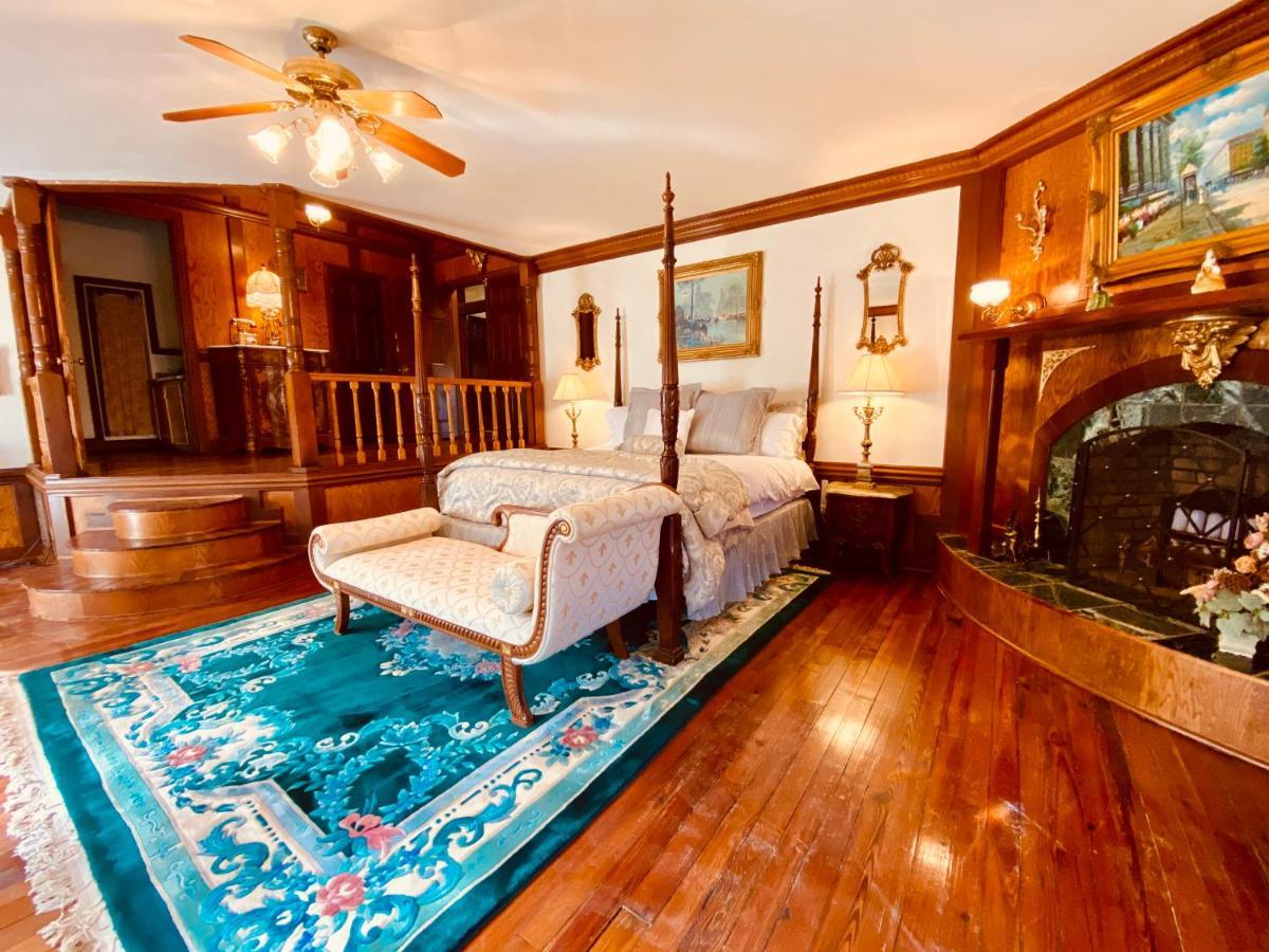 Intermission Hogan House Bed & Breakfast Hogansville Exterior photo
