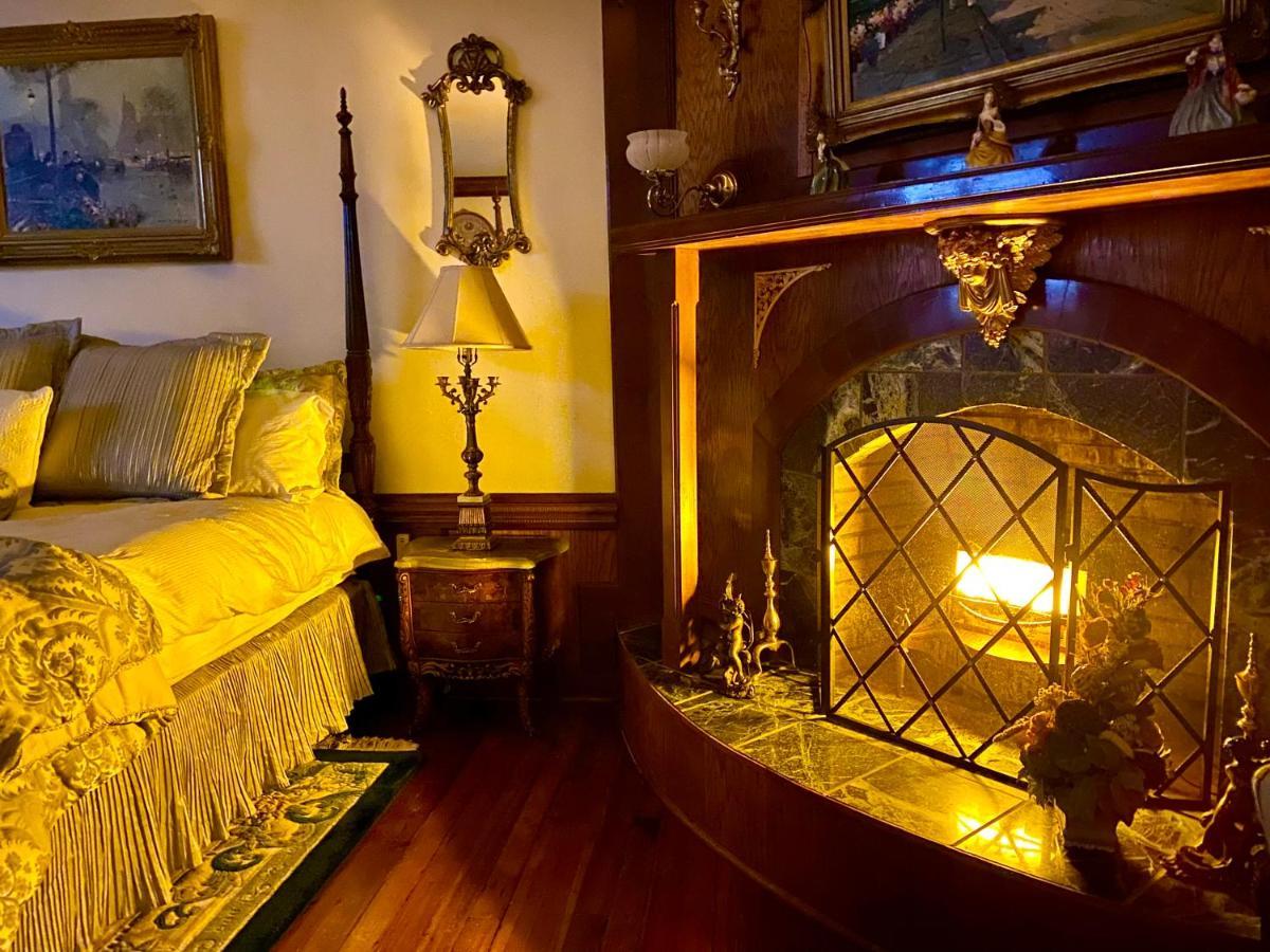 Intermission Hogan House Bed & Breakfast Hogansville Exterior photo
